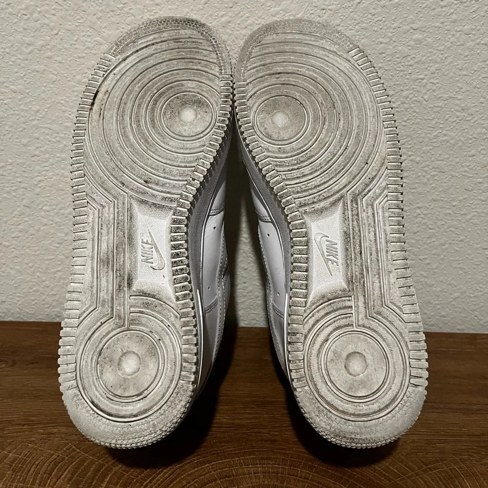 White/White Nike Air Force 1, size 10 - Picture 6 of 8